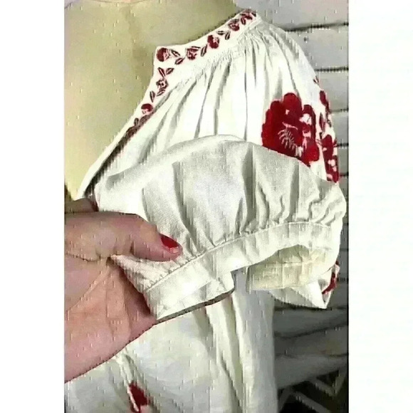 H&M L.O.G.G. Womans White/Red Embroidered Long Sleeve Shirt Size XS Oversized - Picture 4 of 6